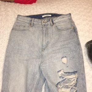 Packing boyfriend jeans